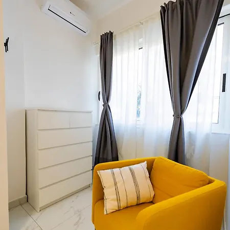 Guesthost - Lovely Flat In The Heart Of Pescara