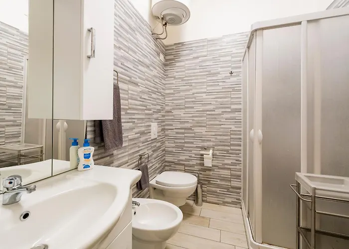 Guesthost - Lovely Flat In The Heart Of Апартаменты Пескара