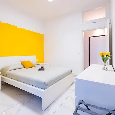 アパート Guesthost - Lovely Flat In The Heart Of